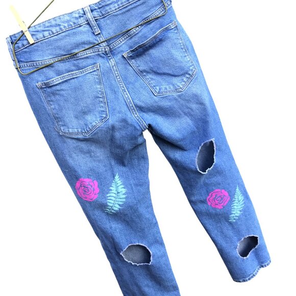 Upcycled Distressed Universal Thread Jeans w/Cutouts, Embellished Pants 6 Junior - Picture 9 of 13